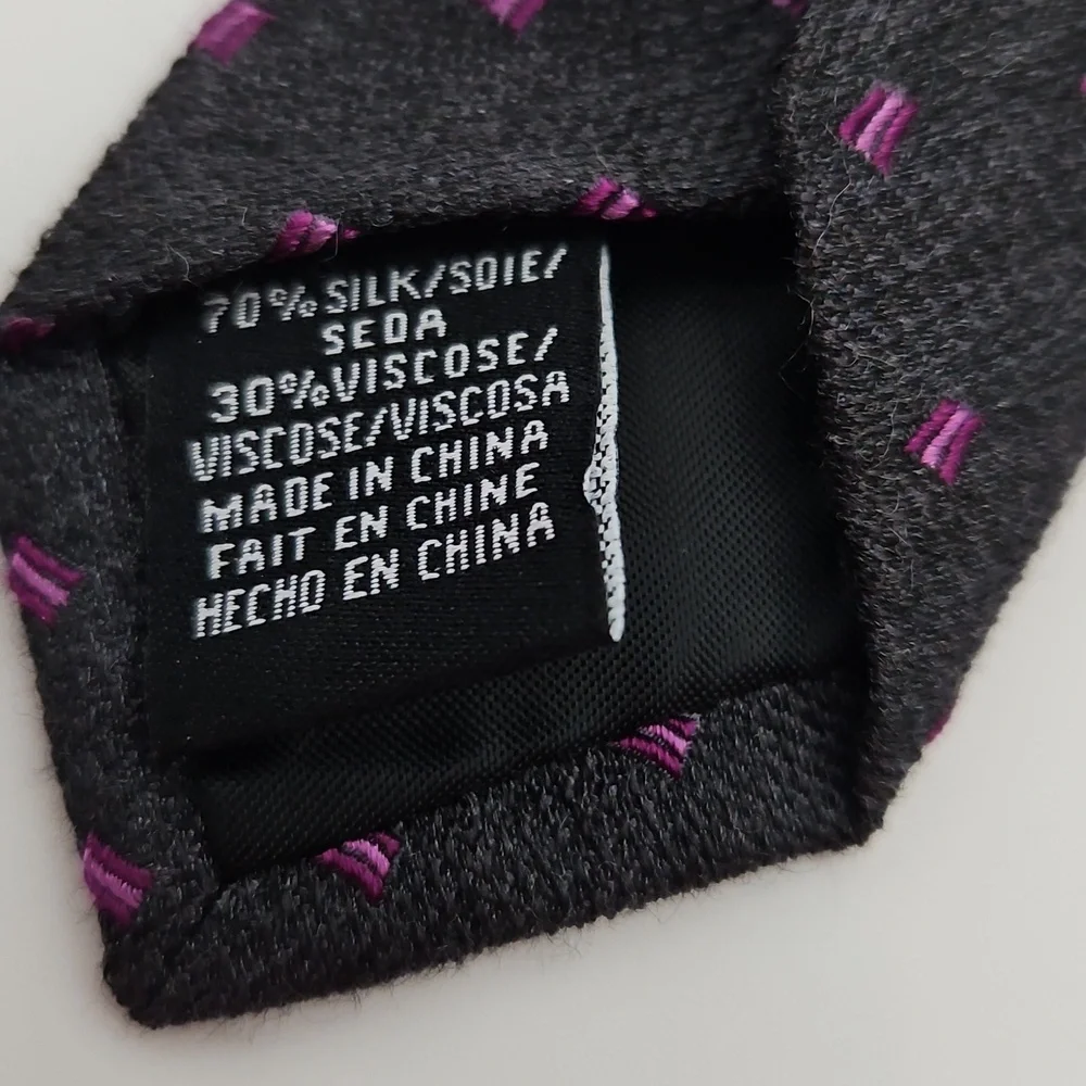Van Heusen Classic Black And Purple  Tie New